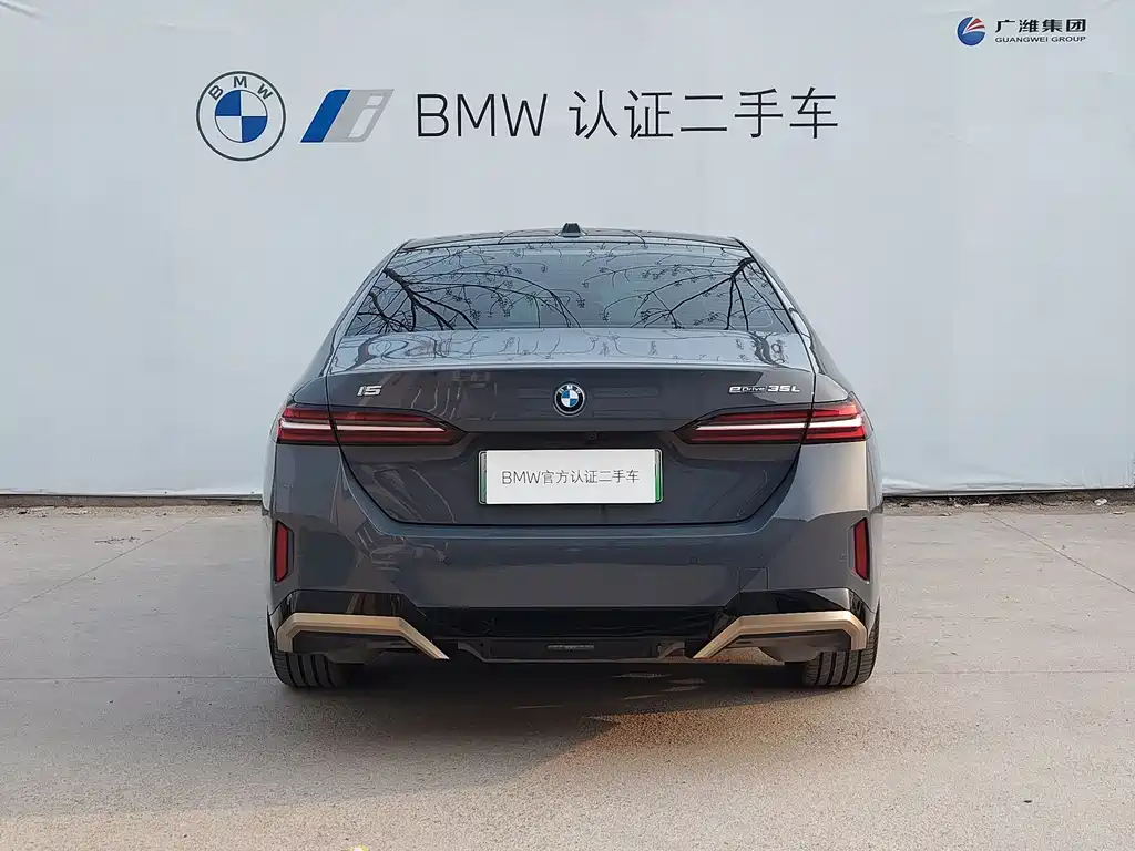 BMW BMW i5 2024 eDrive 35L Premium M Sport Package 2024 - thumbnail 4
