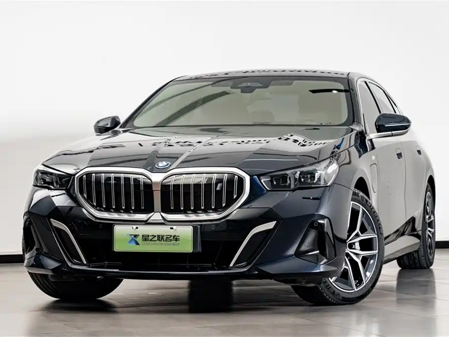 BMW BMW i5 2024 eDrive 35L M Sport Package 2024 - thumbnail 2