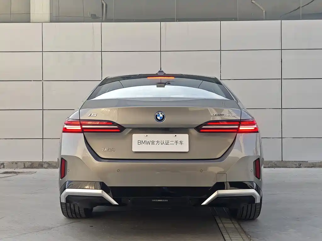 BMW BMW i5 2024 eDrive 35L Executive M Sport Package 2024 - thumbnail 5