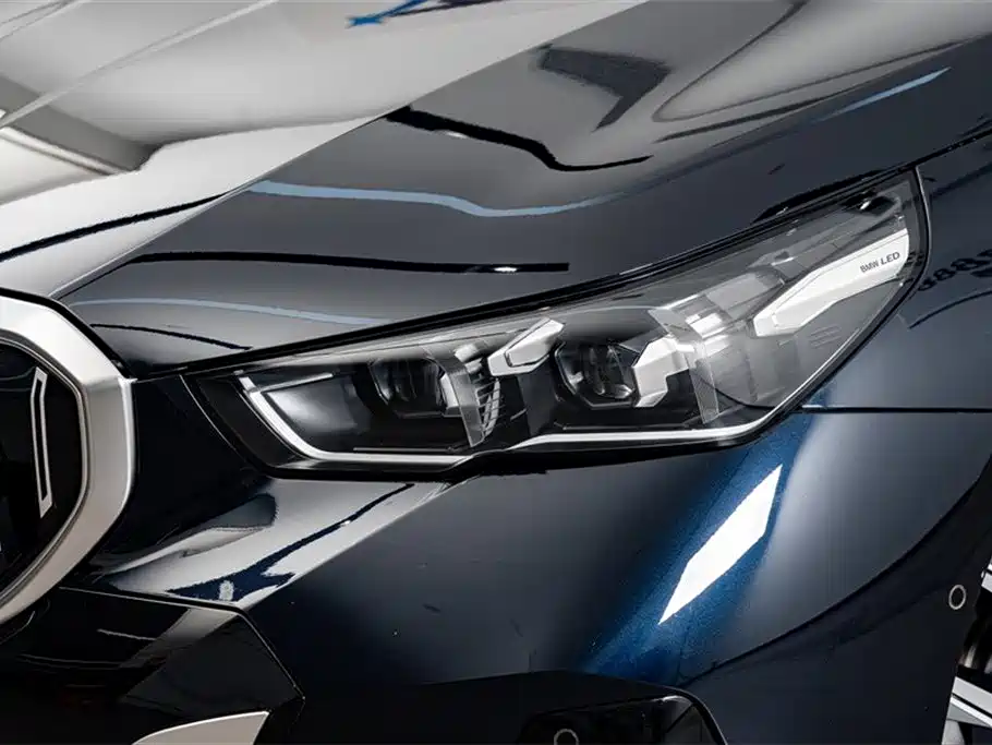 BMW BMW i5 2024 eDrive 35L M Sport Package 2024 - thumbnail 4