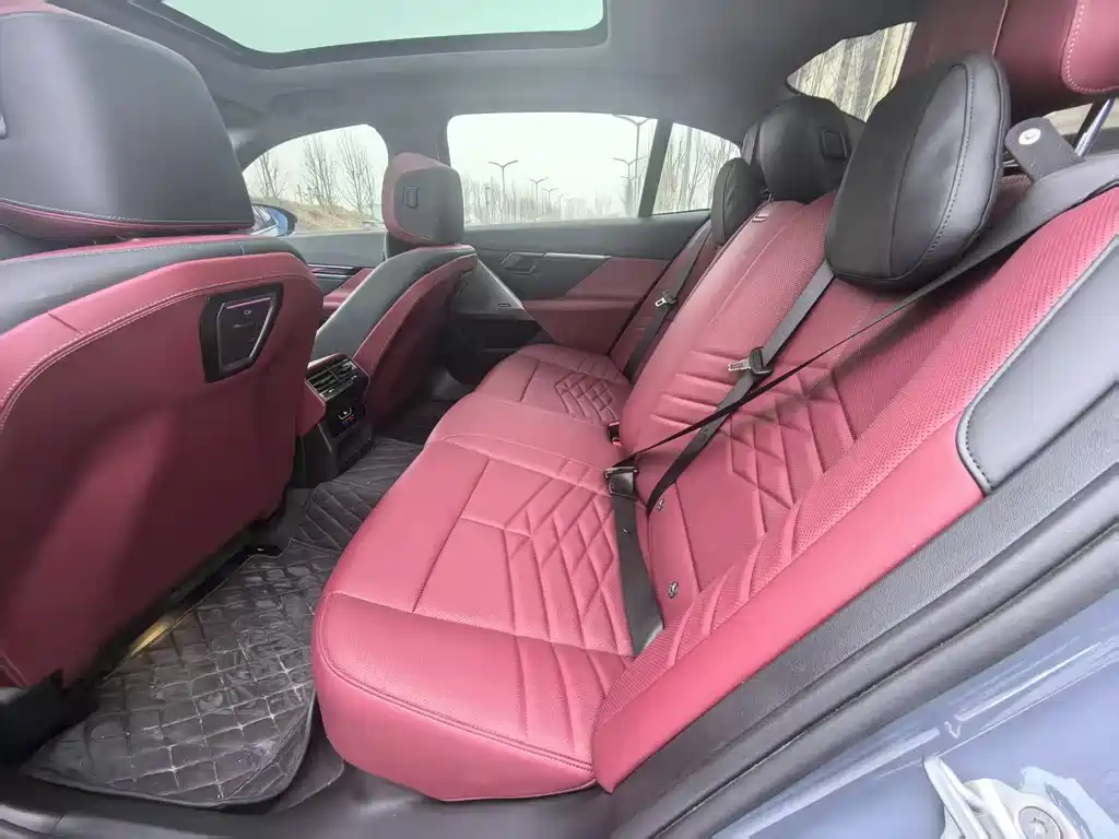 BMW BMW i5 2024 eDrive 35L Premium Luxury Package 2024 - thumbnail 6