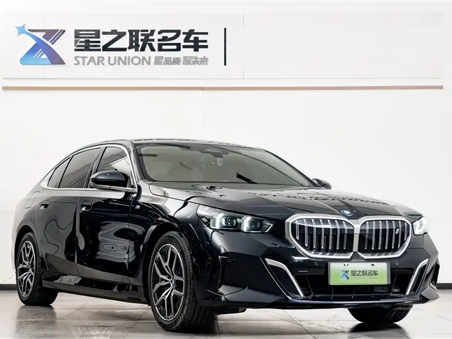 BMW BMW i5 2024 eDrive 35L M Sport Package 2024 - thumbnail 5