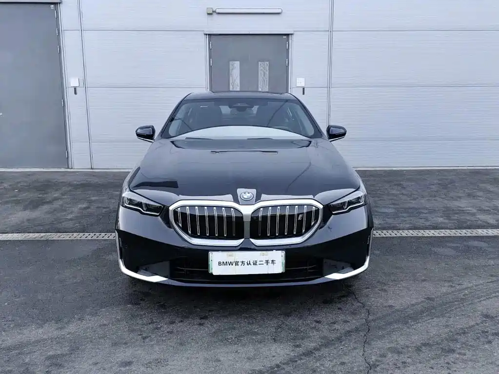 BMW BMW i5 2024 eDrive 35L Premium Luxury Package 2025 - thumbnail 3