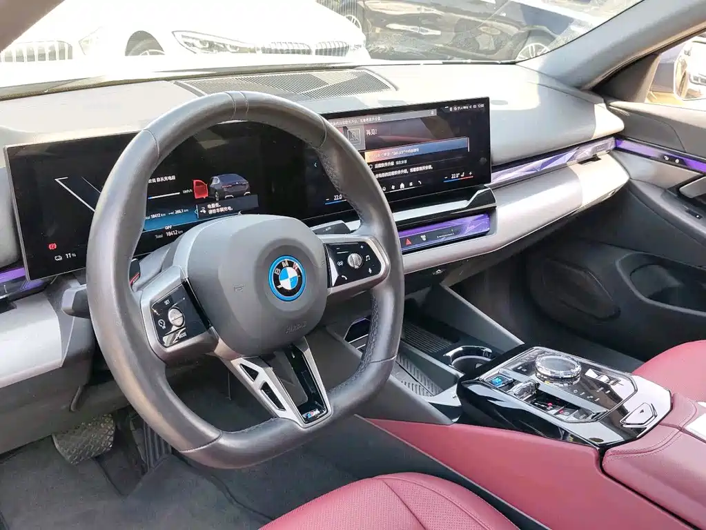 BMW BMW i5 2024 eDrive 35L M Sport Package 2024 - thumbnail 5