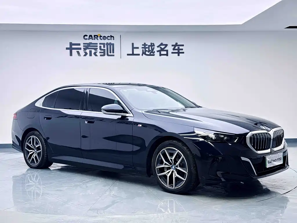 BMW BMW i5 2024 eDrive 35L M Sport Package 2024 - thumbnail 3