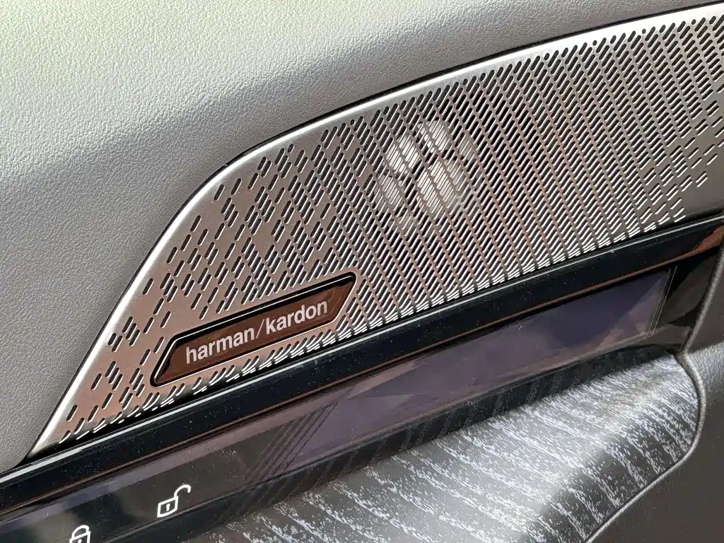 BMW BMW i5 2024 eDrive 35L Premium Luxury Package 2024 - thumbnail 19