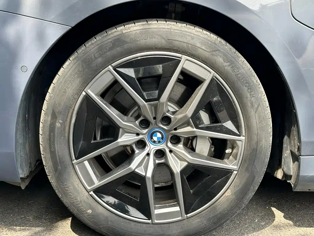 BMW BMW i5 2024 eDrive 35L Premium Luxury Package 2024 - thumbnail 20