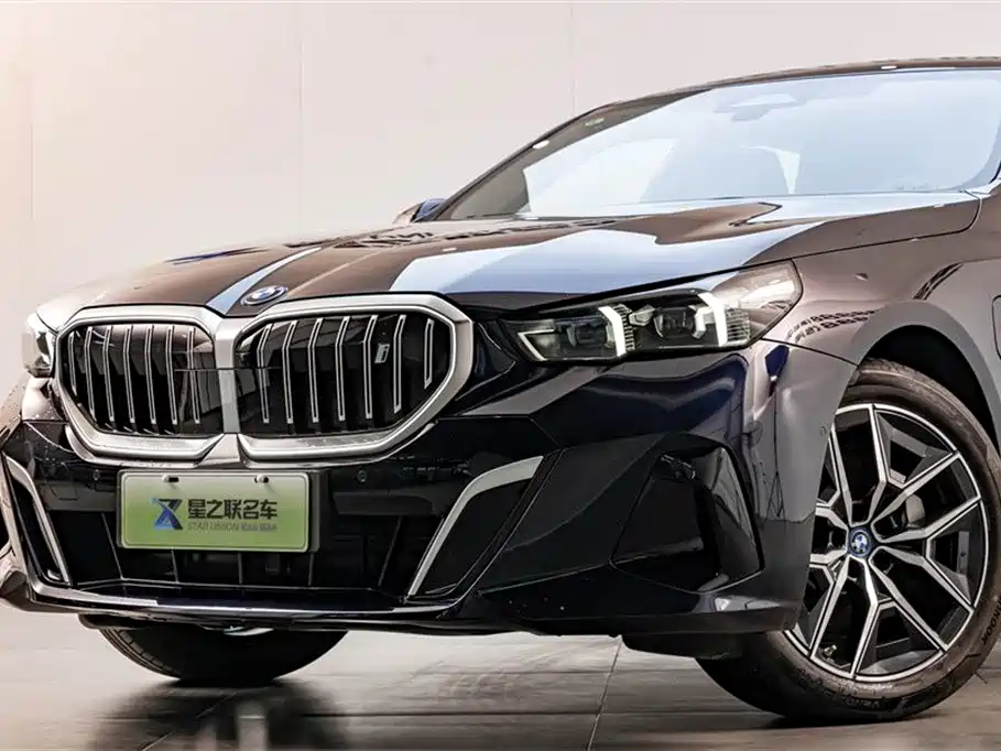 BMW BMW i5 2025 eDrive 40L M Sport Package 2025 - thumbnail 2