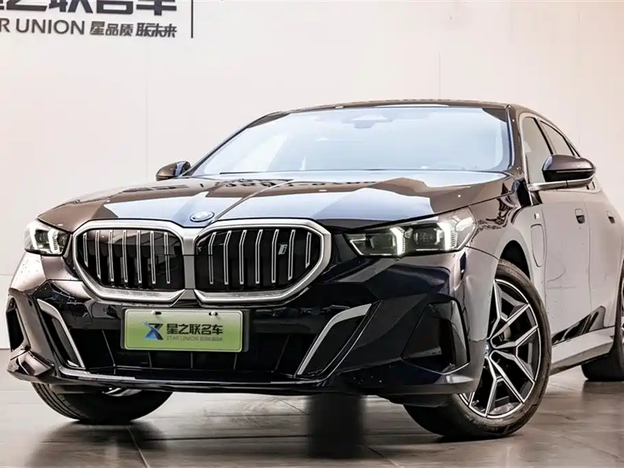 BMW BMW i5 2025 eDrive 40L M Sport Package 2025 - thumbnail 3