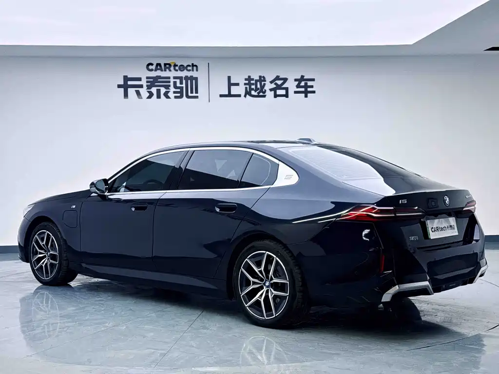 BMW BMW i5 2024 eDrive 35L M Sport Package 2024 - thumbnail 7