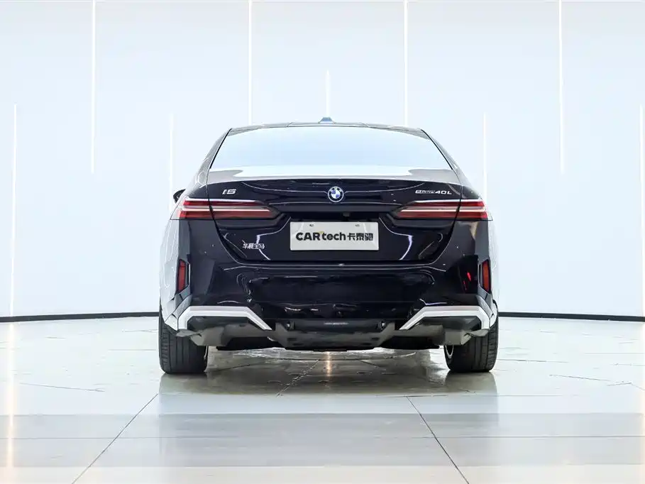 BMW BMW i5 2025 eDrive 40L M Sport Package 2025 - thumbnail 2