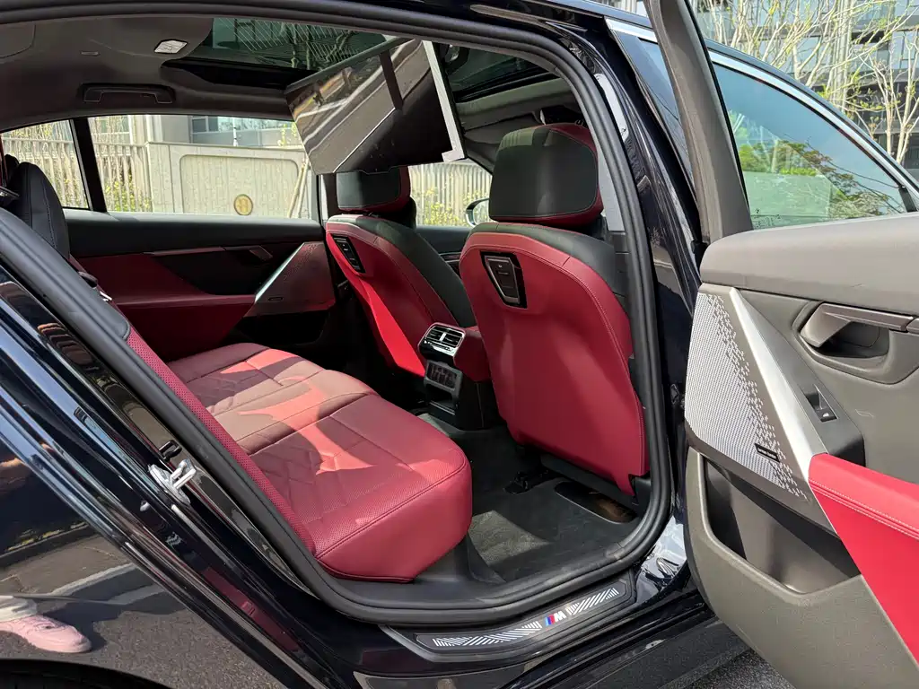 BMW BMW i5 2025 eDrive 40L M Sport Package 2025 - thumbnail 9
