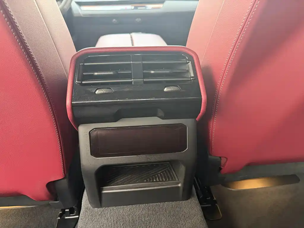 BMW BMW i5 2024 eDrive 35L Luxury Package 2024 - thumbnail 18