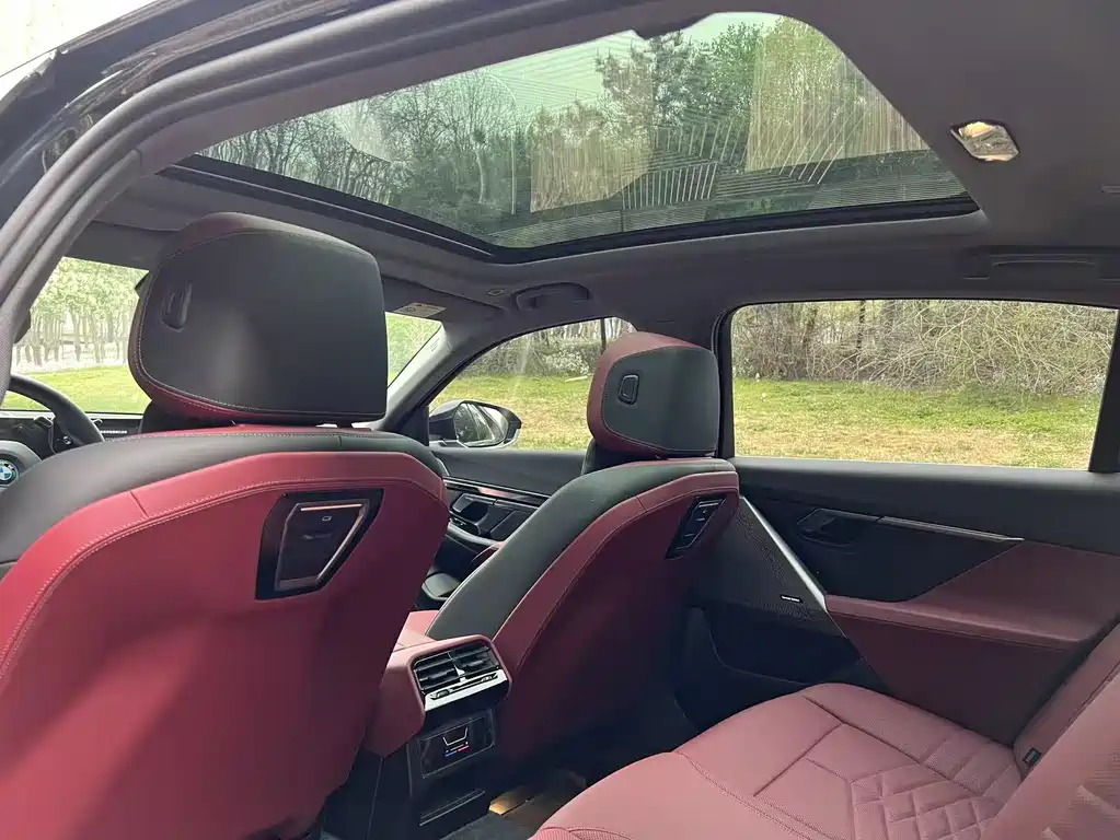 BMW BMW i5 2025 eDrive 40L M Sport Package 2025 - thumbnail 11