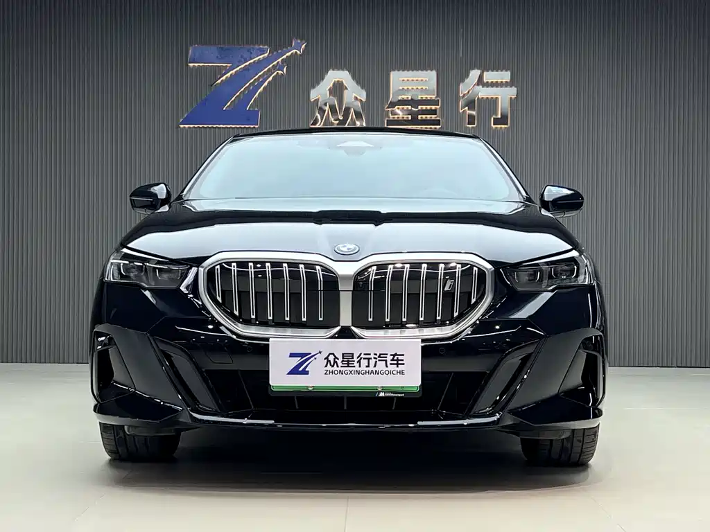 BMW BMW i5 2025 eDrive 40L M Sport Package 2025 - thumbnail 2