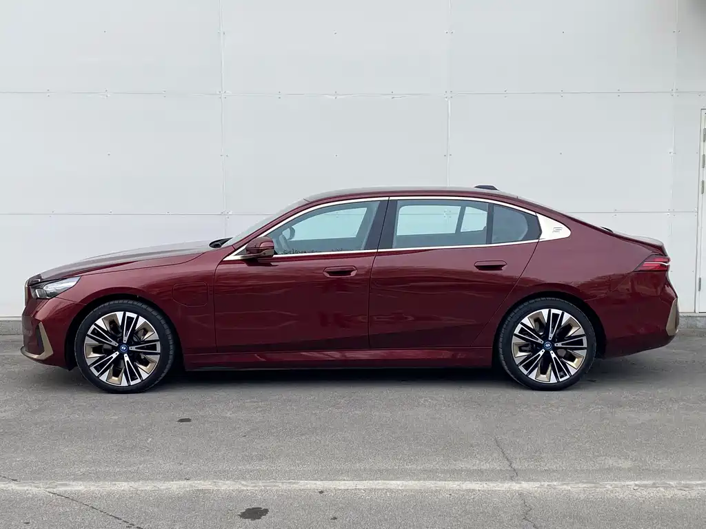 BMW BMW i5 2025 eDrive 40L Luxury Package 2025 - thumbnail 9