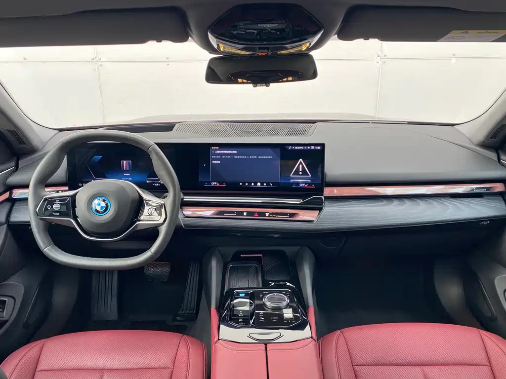 BMW BMW i5 2025 eDrive 40L Luxury Package 2025 - thumbnail 12