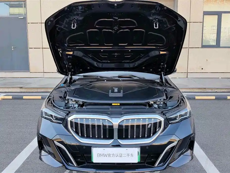BMW BMW i5 2025 eDrive 35L M Sport Package 2025 - thumbnail 11
