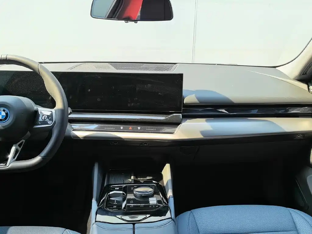 BMW BMW i5 2025 eDrive 35L M Sport Package 2025 - thumbnail 14