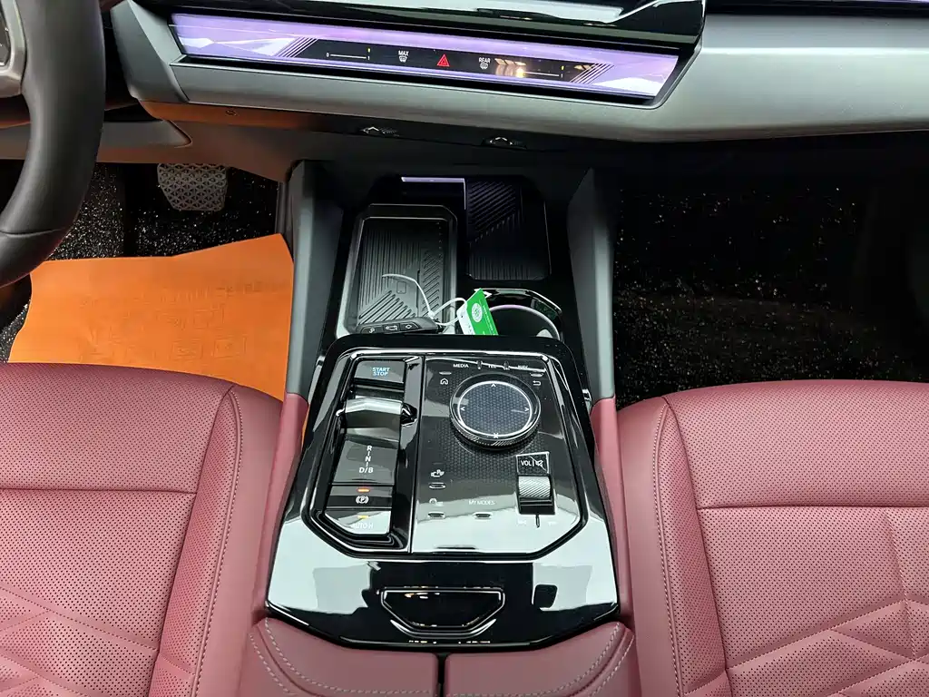 BMW BMW i5 2025 eDrive 40L M Sport Package 2025 - thumbnail 12