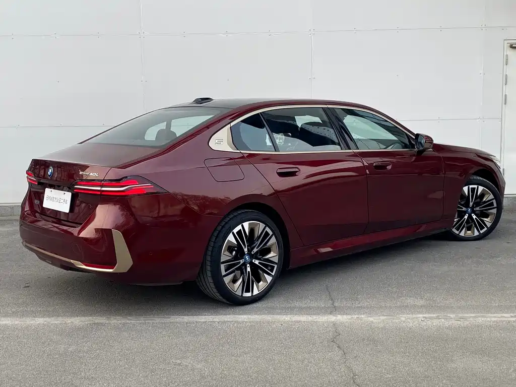 BMW BMW i5 2025 eDrive 40L Luxury Package 2025 - thumbnail 18