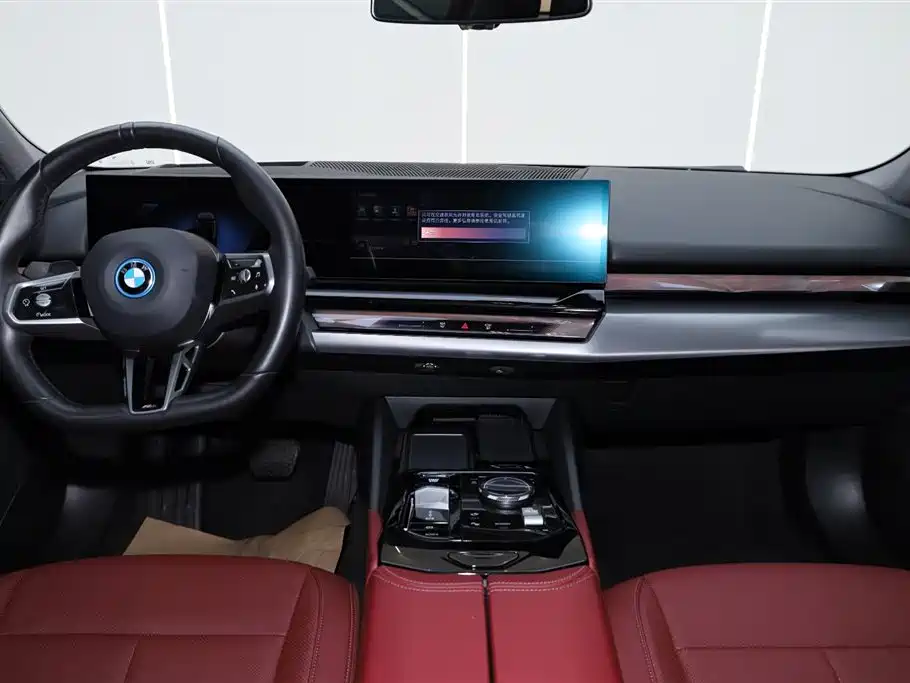 BMW BMW i5 2025 eDrive 40L M Sport Package 2025 - thumbnail 26