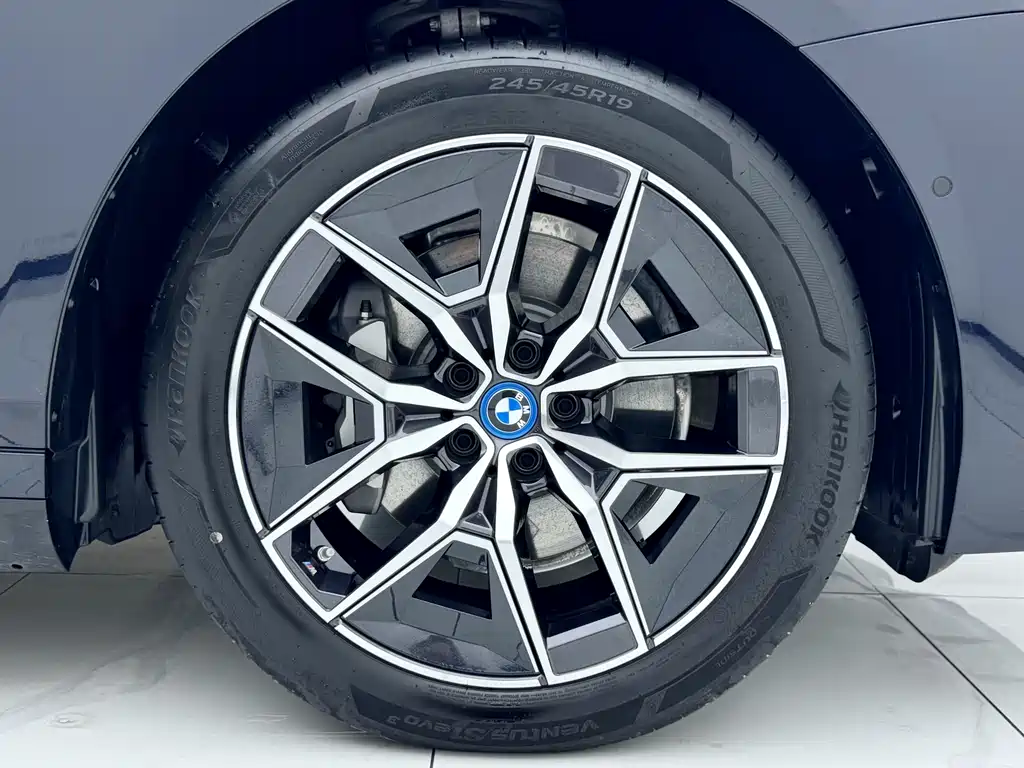 BMW BMW i5 2025 eDrive 40L M Sport Package 2025 - thumbnail 21