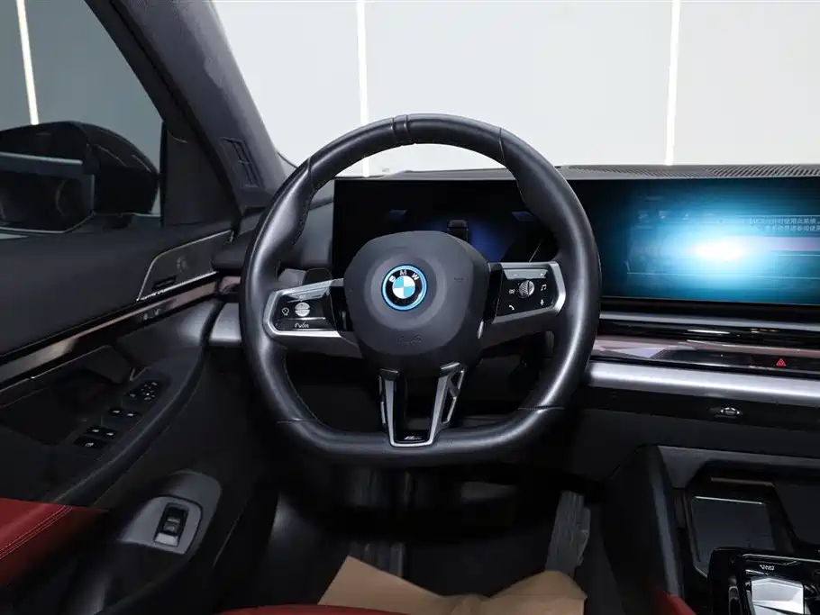 BMW BMW i5 2025 eDrive 40L M Sport Package 2025 - thumbnail 28