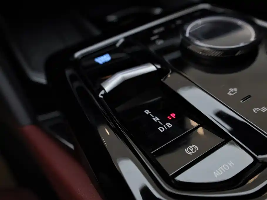 BMW BMW i5 2025 eDrive 40L M Sport Package 2025 - thumbnail 29