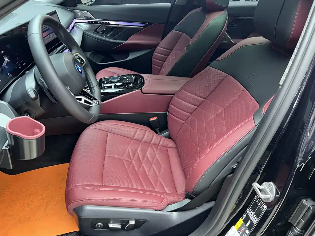 BMW BMW i5 2025 eDrive 40L M Sport Package 2025 - thumbnail 18