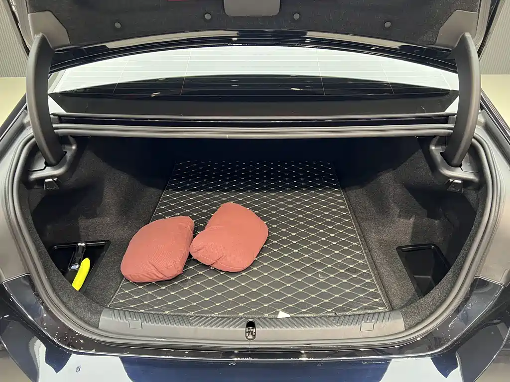 BMW BMW i5 2025 eDrive 40L M Sport Package 2025 - thumbnail 21