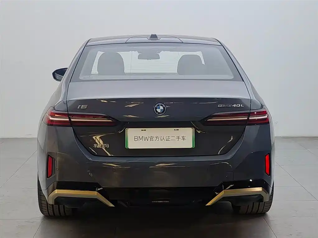 BMW BMW i5 2025 eDrive 40L M Sport Package 2025 - thumbnail 5
