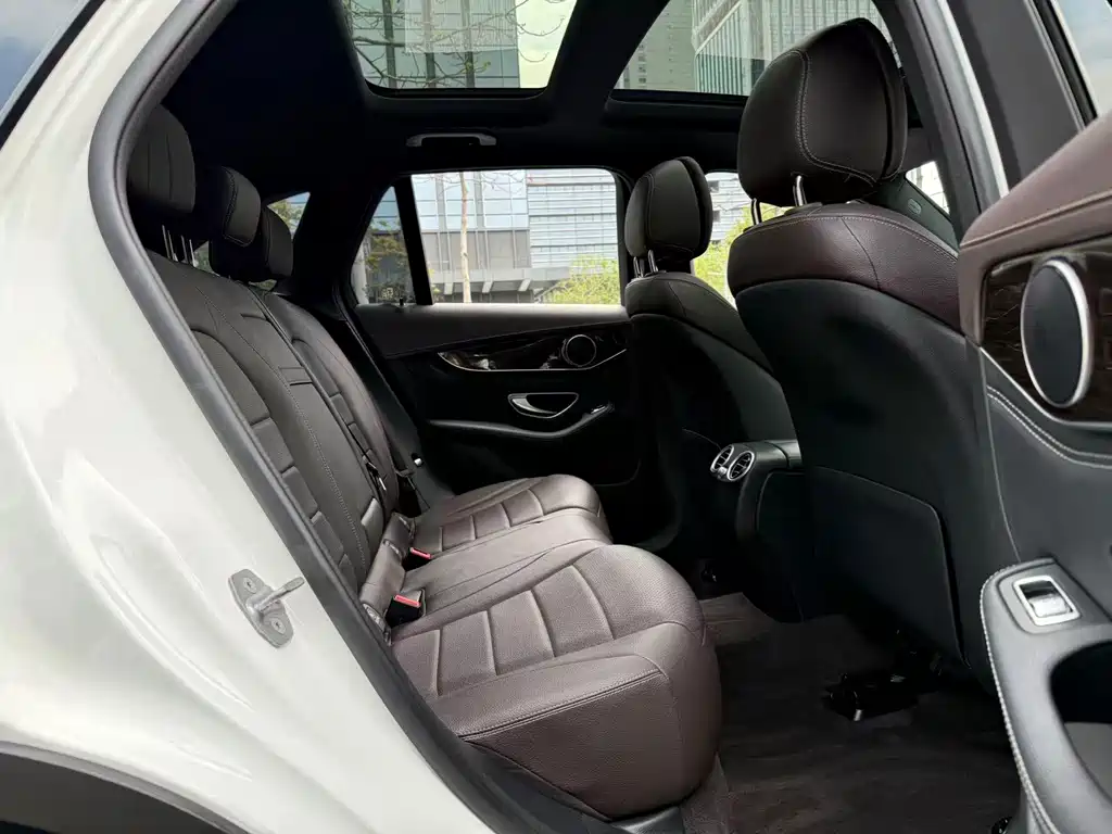 Mercedes-Benz Mercedes-Benz GLC 2018 Facelift GLC 260 4MATIC Luxury Edition 2018 - thumbnail 15