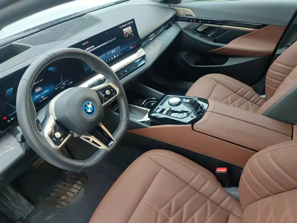 BMW BMW i5 2025 eDrive 40L M Sport Package 2025 - thumbnail 8