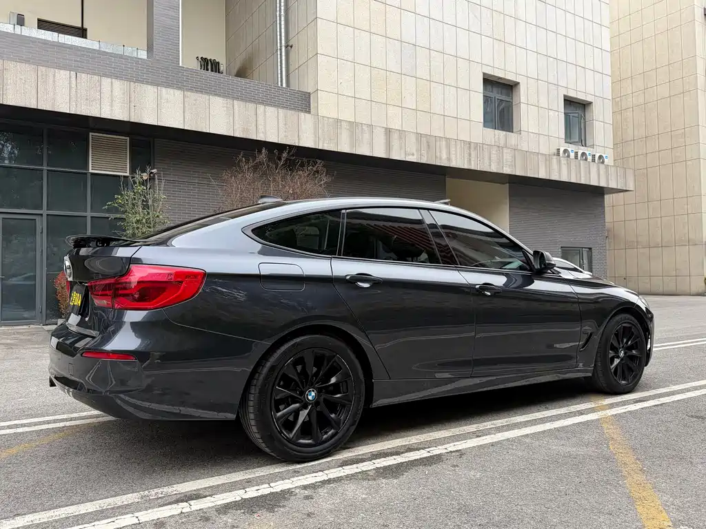 BMW BMW 3 Series GT 2016 320i Fashion Edition 2017 - thumbnail 21