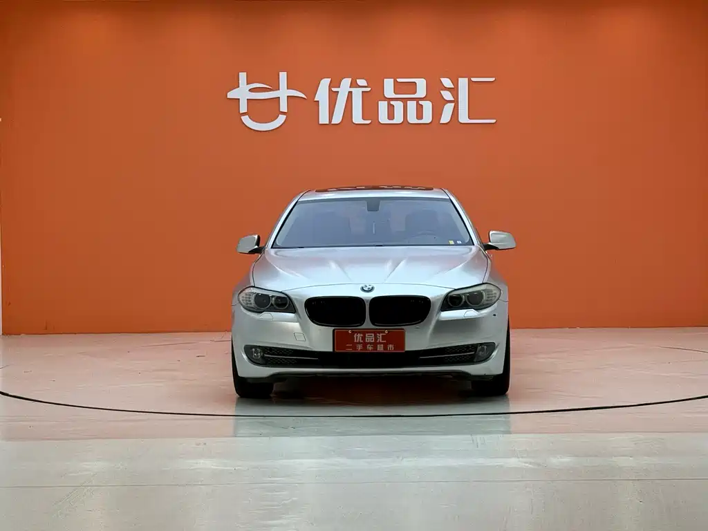 BMW BMW 5 Series 2013 525Li Luxury Model 2013 - thumbnail 2