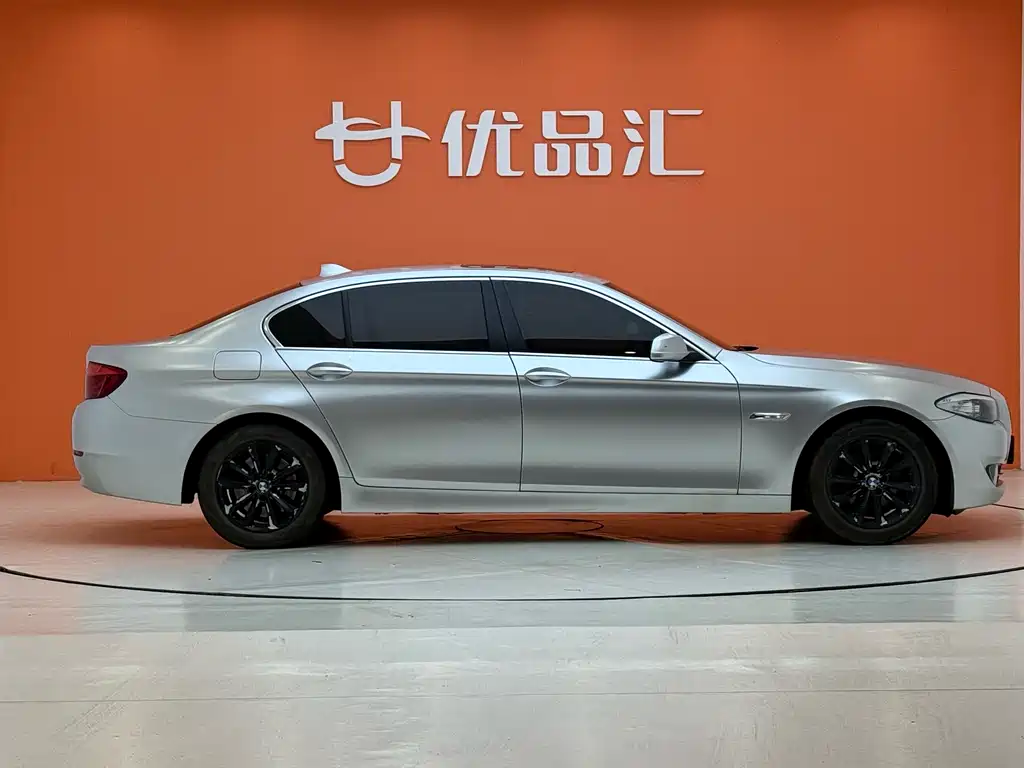 BMW BMW 5 Series 2013 525Li Luxury Model 2013 - thumbnail 4