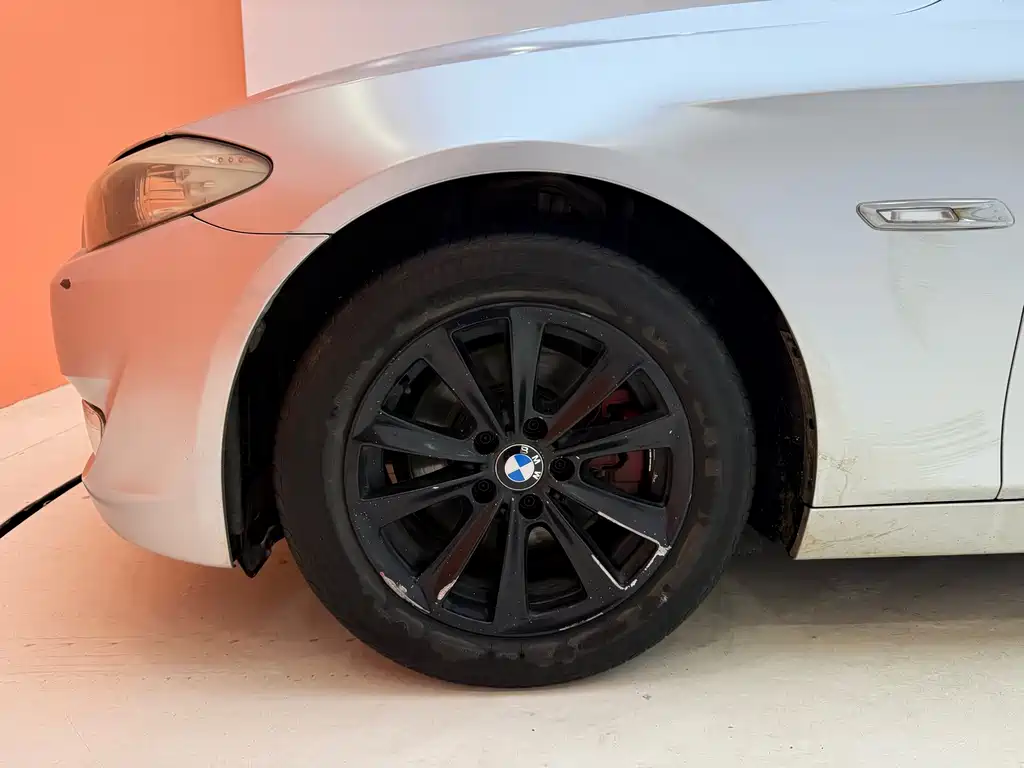 BMW BMW 5 Series 2013 525Li Luxury Model 2013 - thumbnail 10