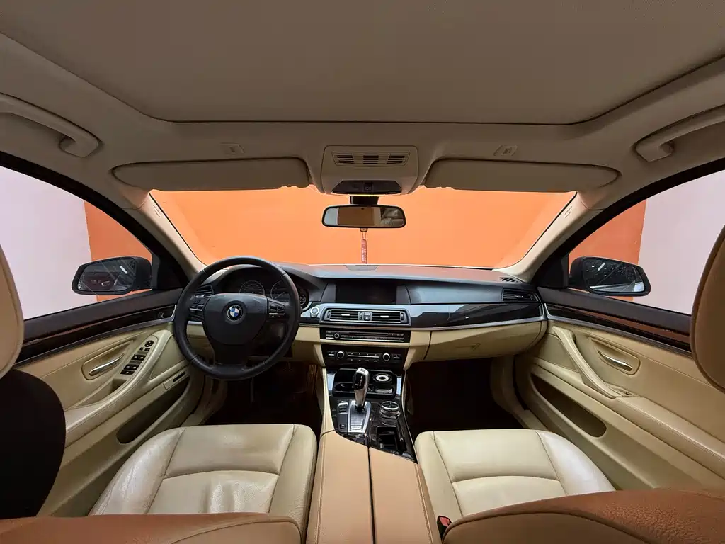 BMW BMW 5 Series 2013 525Li Luxury Model 2013 - thumbnail 20