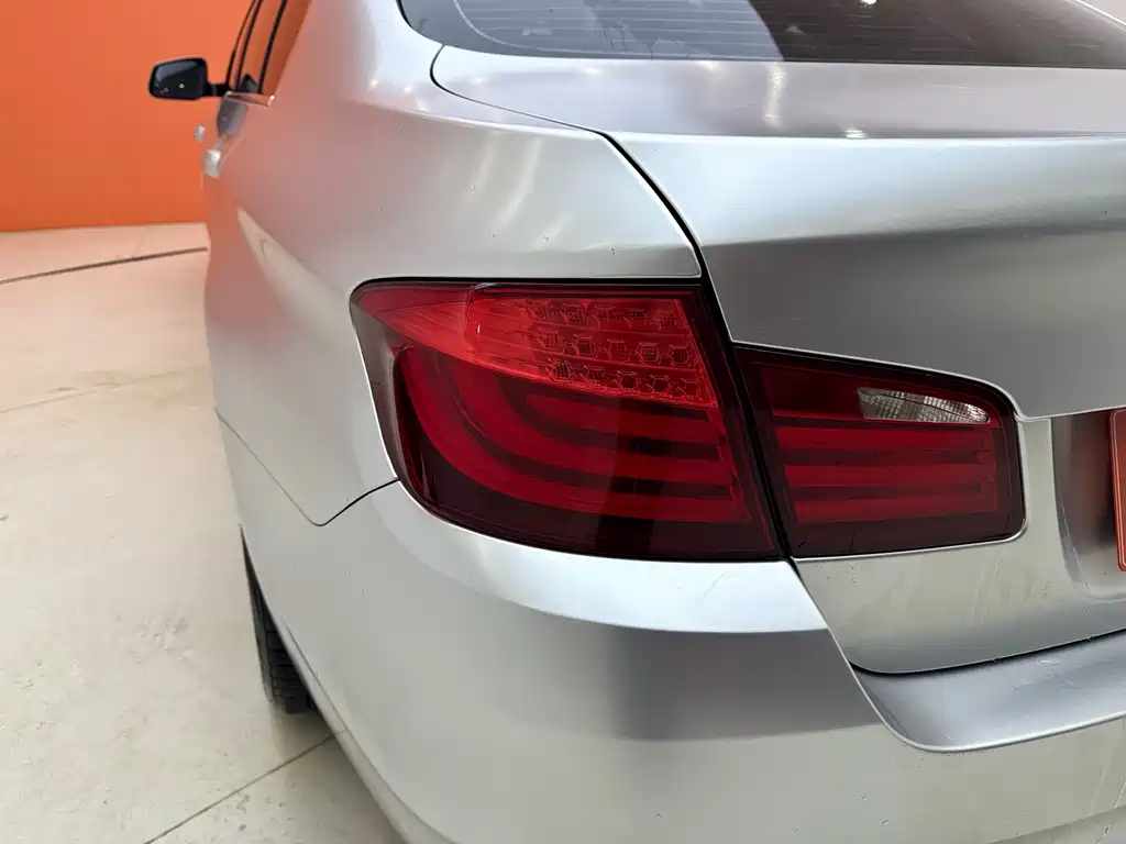 BMW BMW 5 Series 2013 525Li Luxury Model 2013 - thumbnail 28