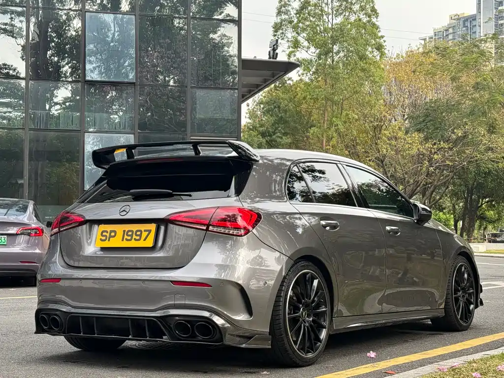 Mercedes-Benz Mercedes-Benz A-Class AMG A 35 4MATIC 2021 - thumbnail 5