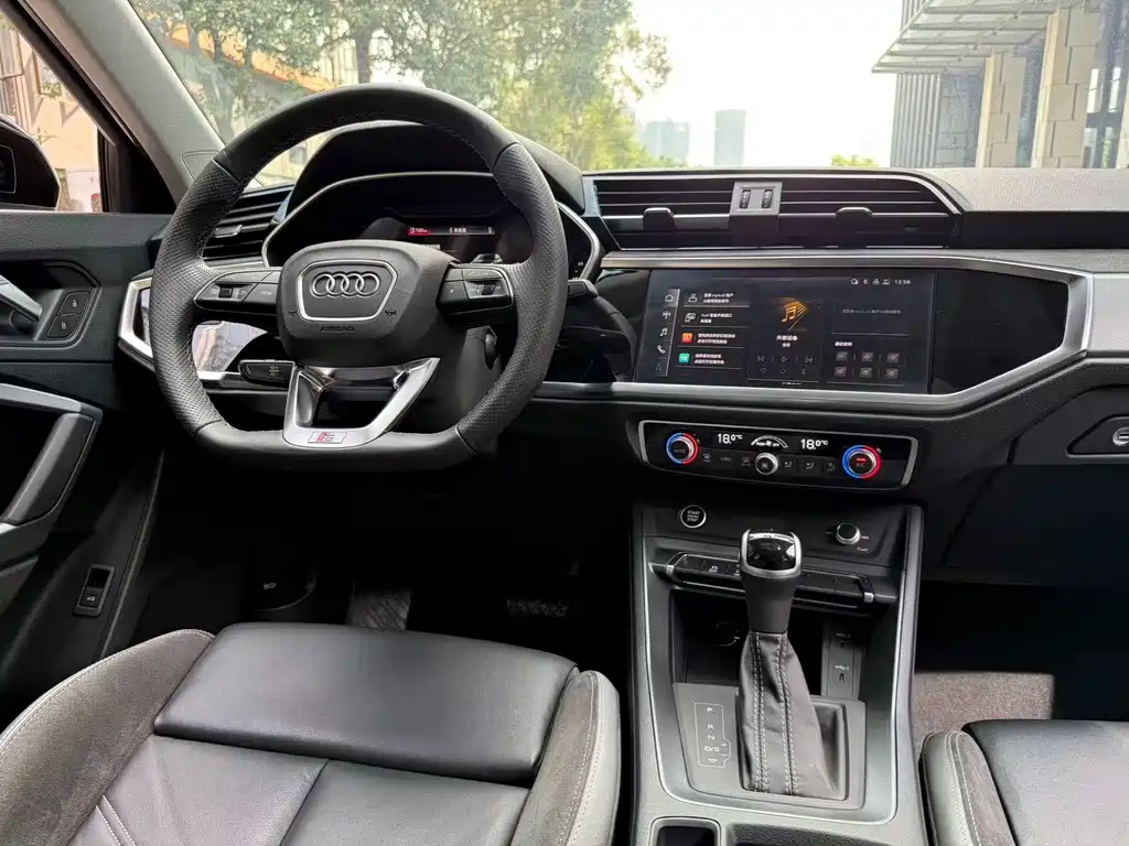 Audi Audi Q3 2023 40 TFSI Fashion Dynamic Edition 2022 - thumbnail 8