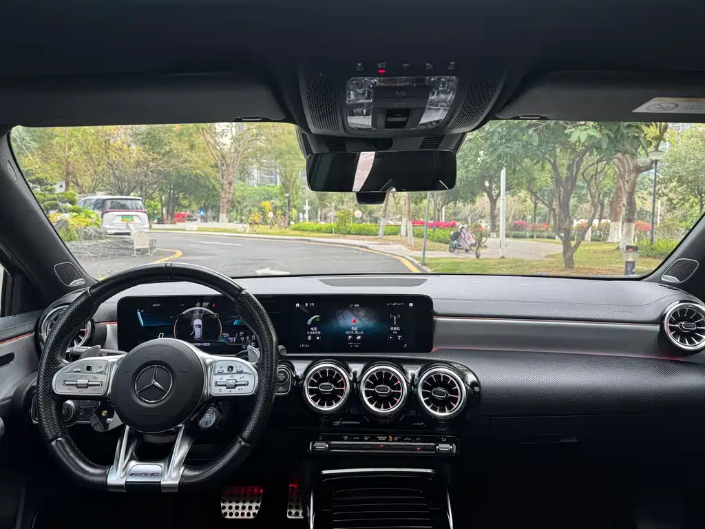 Mercedes-Benz Mercedes-Benz A-Class AMG A 35 4MATIC 2021 - thumbnail 9