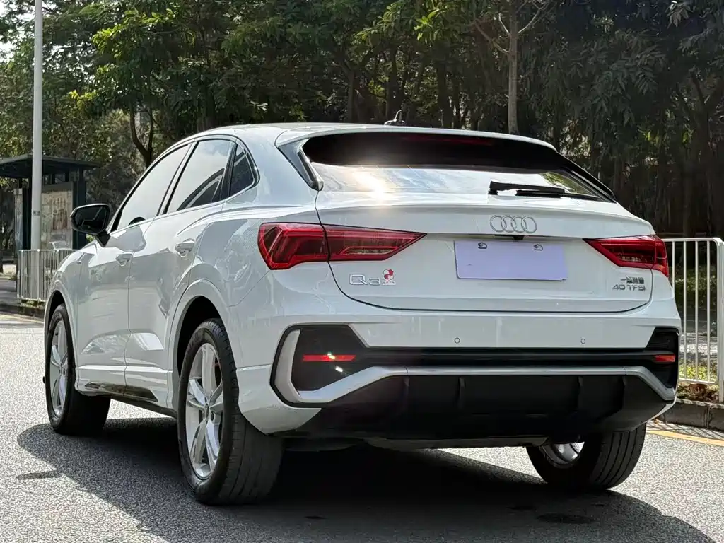 Audi Audi Q3 2023 40 TFSI Fashion Dynamic Edition 2022 - thumbnail 18