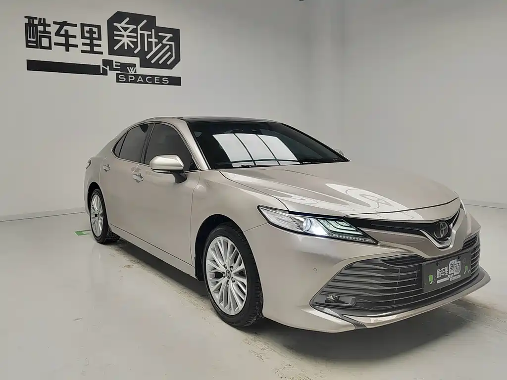 Toyota Toyota Camry 2019 Model Year Facelift 2.5G Luxury Edition 2020 - thumbnail 3