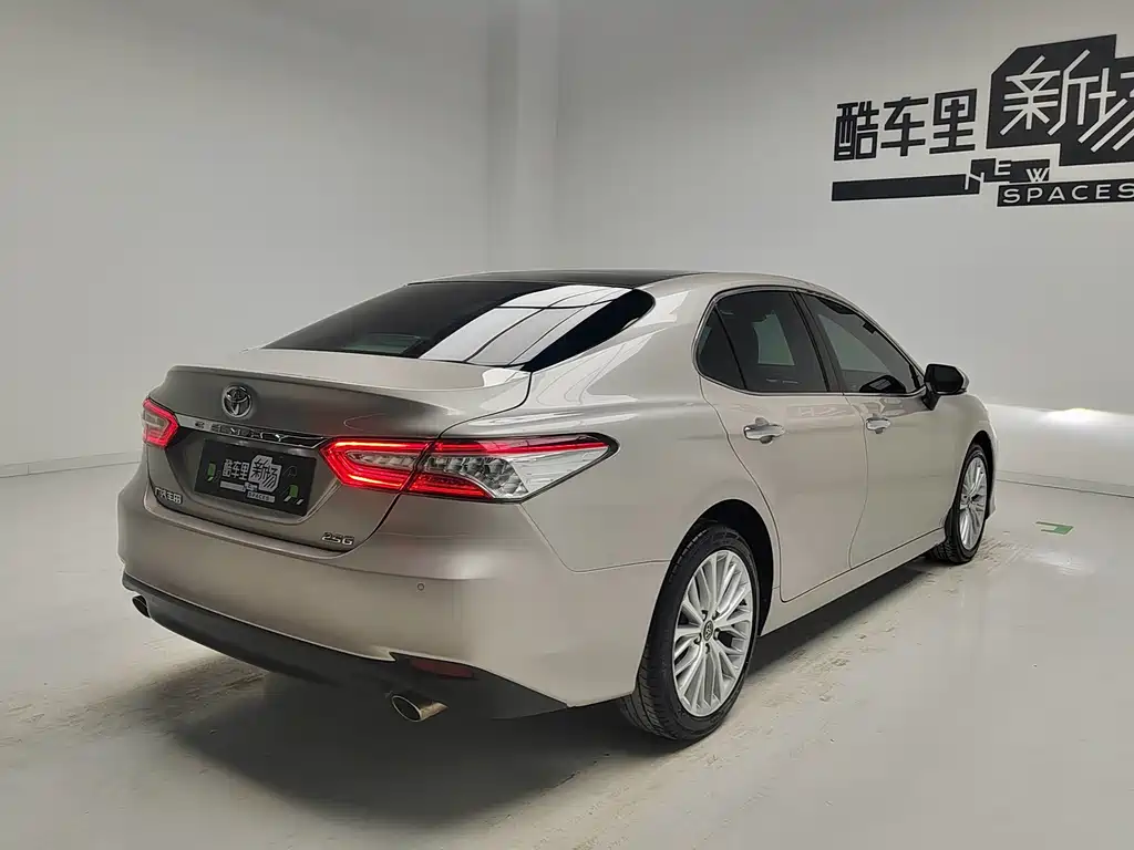 Toyota Toyota Camry 2019 Model Year Facelift 2.5G Luxury Edition 2020 - thumbnail 4