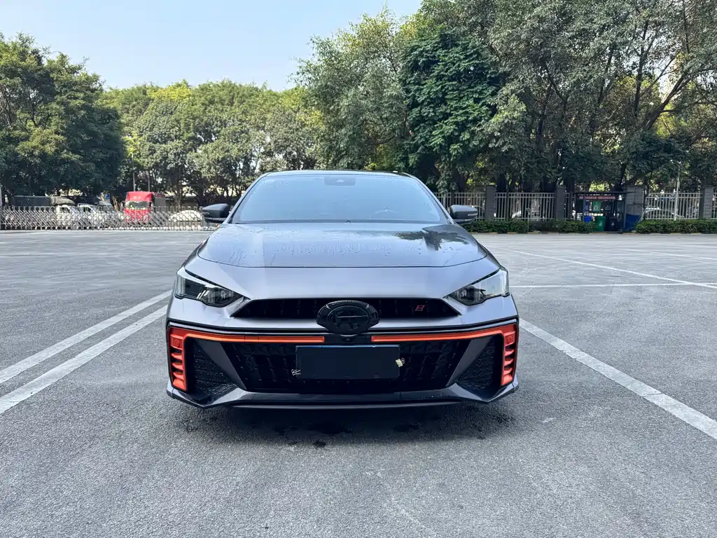 GAC Trumpchi Shadow Leopard 2022 270T DCT J16 R-Style Track Edition 2022 - thumbnail 2