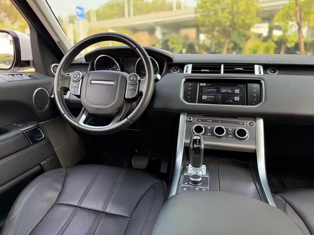 Land Rover Range Rover Sport 2017 3.0 SC V6 SE 2017 - thumbnail 8