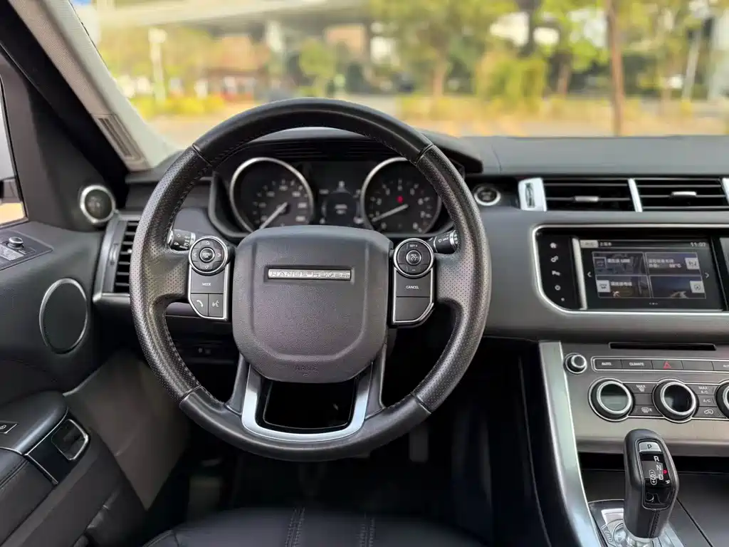Land Rover Range Rover Sport 2017 3.0 SC V6 SE 2017 - thumbnail 10