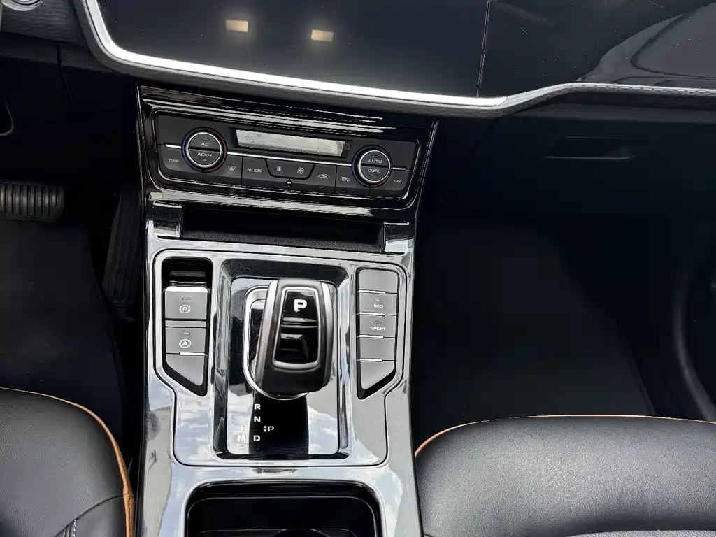 Geely Auto Geely Emgrand GL 2020 1.5T DCT Luxury Edition 2020 - thumbnail 8